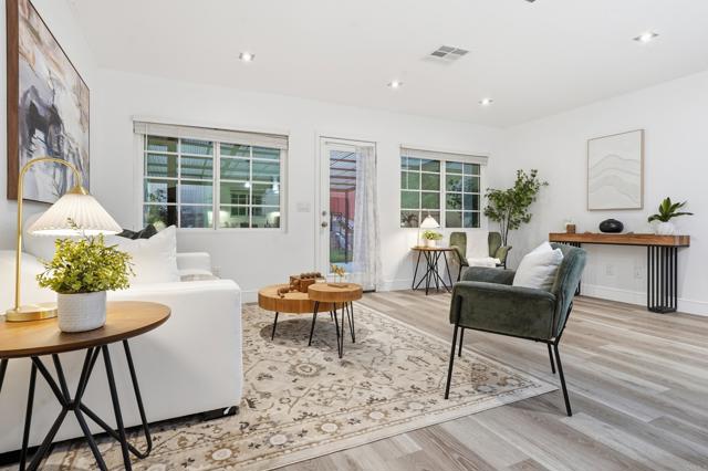 Detail Gallery Image 10 of 36 For 3370 72 Par Dr, La Mesa,  CA 91941 - 5 Beds | 4 Baths