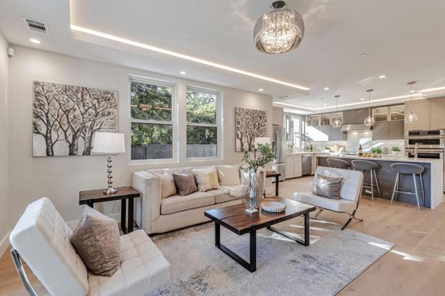 1066 Larch Avenue, Moraga CA: https://media.crmls.org/mediaz/4f9610db-73ba-4ba3-8969-cac69bb42c9d.jpg