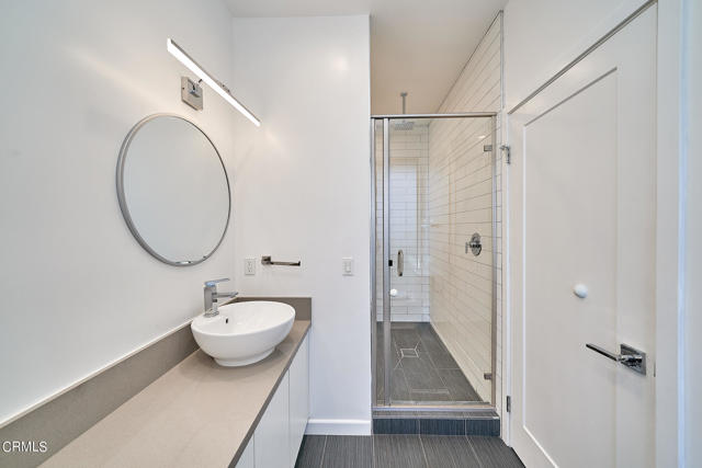 Detail Gallery Image 37 of 42 For 4201 Pennsylvania Ave #C2,  Glendale,  CA 91214 - 4 Beds | 4 Baths