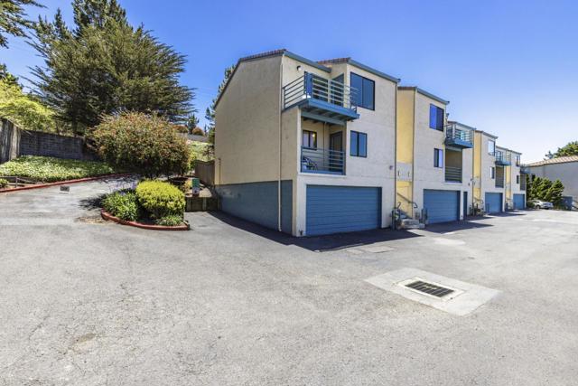 991 Fassler Avenue, Pacifica CA: https://media.crmls.org/mediaz/4f9794cb-8135-4192-be06-9ccb65fd93a8.jpg