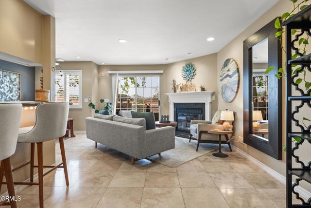 2623 Antonio Drive, Camarillo CA: https://media.crmls.org/mediaz/4f980d35-cf30-43fb-9aa7-6b11002e1ae8.jpg