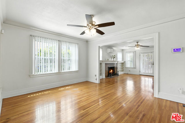 3521 W 58th Place, Los Angeles CA: https://media.crmls.org/mediaz/4f98fc13-e735-446b-8297-0af2d038a5a3.jpg