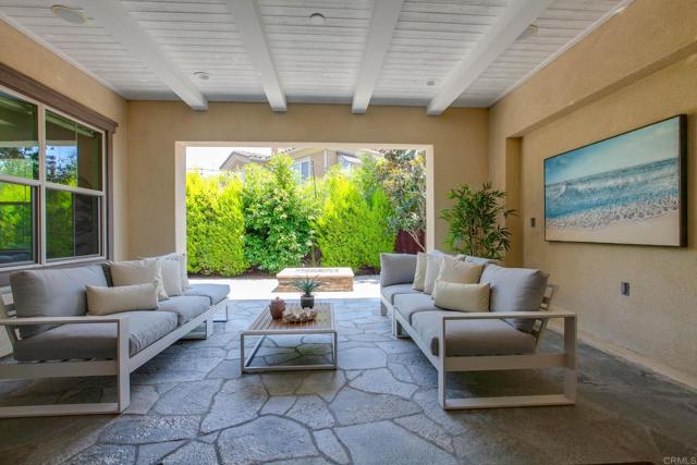 3507 FOUR PEAKS, Carlsbad CA: https://media.crmls.org/mediaz/4f9909a4-5b7d-44a4-9376-bd6286aebc02.jpg