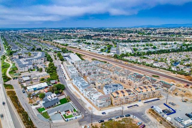 7508 Ponto Road, Carlsbad CA: https://media.crmls.org/mediaz/4f9a34f7-3a24-47f0-a5d6-590bdb5b8085.jpg