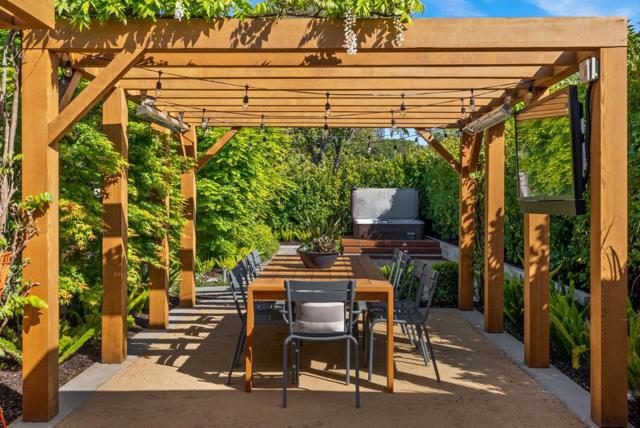 113 Wildwood Avenue, San Carlos CA: https://media.crmls.org/mediaz/4f9a47d5-7812-4515-a03c-05604199ad50.jpg