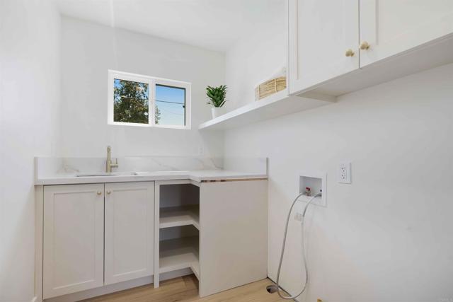 2750 Landscape Drive, San Diego CA: https://media.crmls.org/mediaz/4f9b2b06-c564-4060-aeb0-08b6d24858a2.jpg