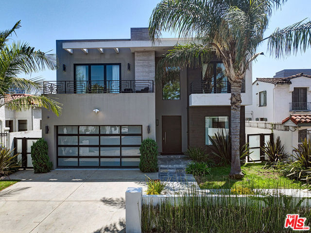 6360 Maryland Drive, Los Angeles CA: https://media.crmls.org/mediaz/4f9b9368-fe19-466c-9bd8-9c25f887da0c.jpg