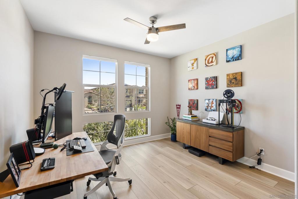 944 Lindbergh - photo 19