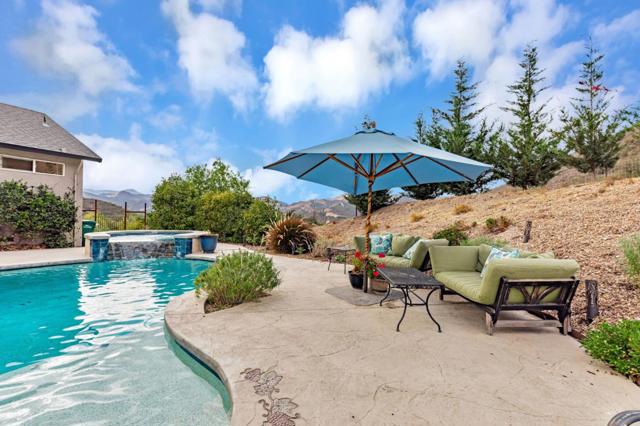 44737 Sun Valley Drive, King City CA: https://media.crmls.org/mediaz/4f9ca58a-9981-465b-8abd-6f848e40c847.jpg