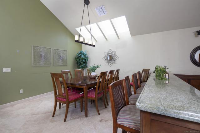 801 Allerton Ct, San Diego CA: https://media.crmls.org/mediaz/4f9e41ec-de01-4cb5-b69c-55c3c0b2b8d0.jpg
