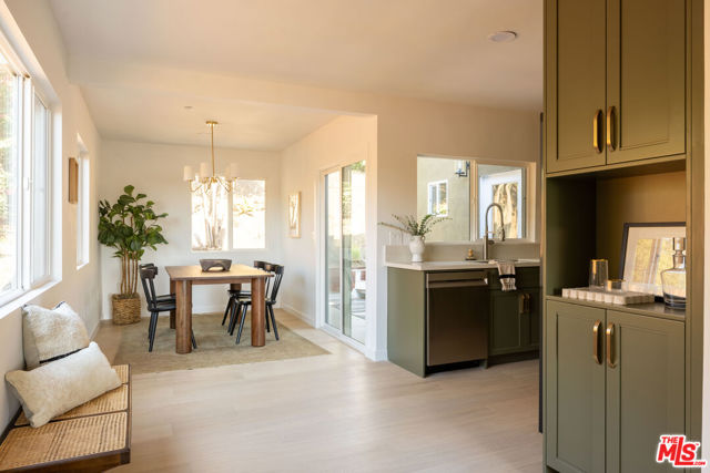 1336 Armadale Avenue, Los Angeles CA: https://media.crmls.org/mediaz/4f9eb07f-6091-45c4-94b0-08e699533c93.jpg