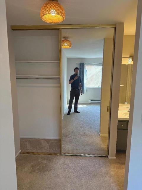 3015 Kaiser Drive, Santa Clara CA: https://media.crmls.org/mediaz/4f9efb7f-8257-4c0e-a41e-45ce6b6ab464.jpg