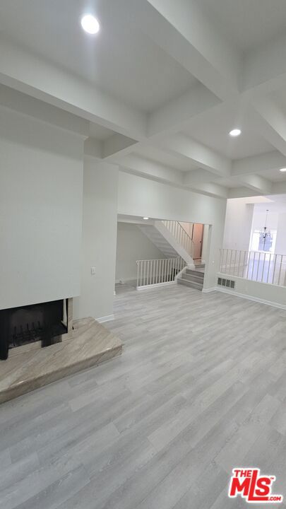 1654 Michael Lane, Pacific Palisades CA: https://media.crmls.org/mediaz/4f9f1c9a-0ab9-4bcd-8db9-40edb4d61934.jpg