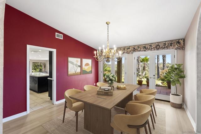 6518 Monte Fuego, Rancho Santa Fe CA: https://media.crmls.org/mediaz/4f9f6e06-719c-4956-92ef-86a30e9ab9c2.jpg