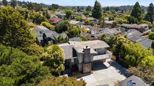 674 Clubhouse Drive, Aptos CA: https://media.crmls.org/mediaz/4f9f8194-4fc9-427c-982f-5f04ac263ebd.jpg