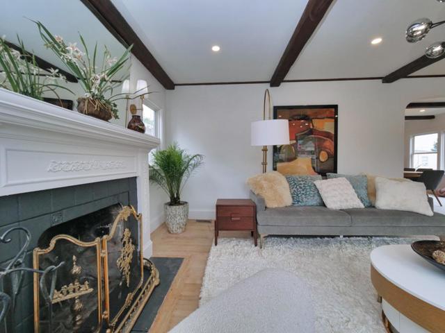 3000 56th Avenue, Oakland CA: https://media.crmls.org/mediaz/4fa028ba-585e-4ed1-9fd0-aa051b7630d8.jpg