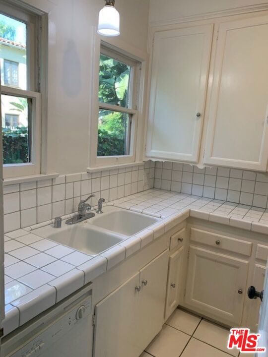 1201 S OGDEN Drive, Los Angeles CA: https://media.crmls.org/mediaz/4fa04faa-e50c-4636-be08-bf4de5a095fd.jpg
