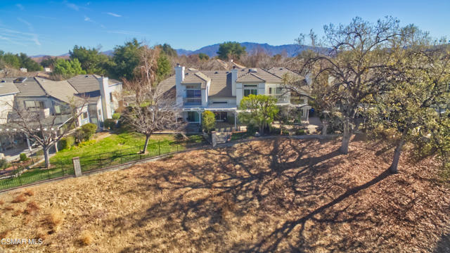 24632 Brighton Drive, Valencia CA: https://media.crmls.org/mediaz/4fa08b67-5eaf-4182-b0f8-4b27dca364a2.jpg