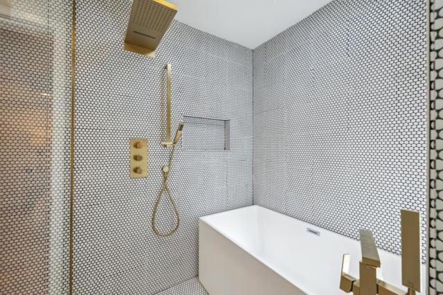 546 Oxford Avenue, Palo Alto CA: https://media.crmls.org/mediaz/4fa0fc3b-643f-4c8f-a1c6-6af8f5d48d7e.jpg