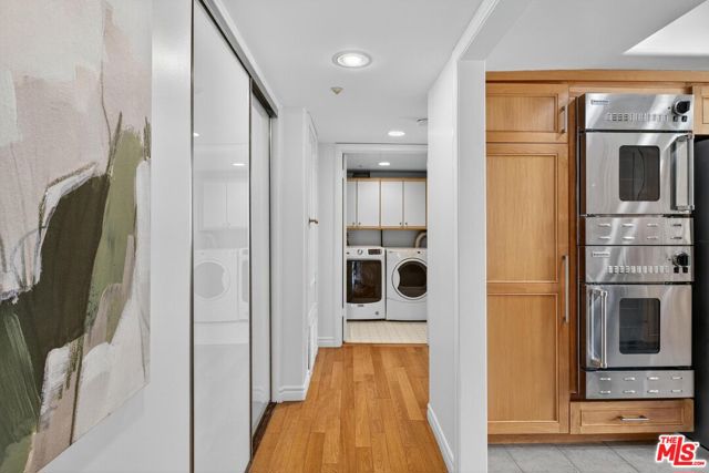 10307 Missouri Avenue, Los Angeles CA: https://media.crmls.org/mediaz/4fa1c829-17bd-4d3f-b603-0b8073611b11.jpg