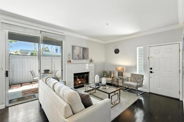 425 Cork Harbour Circle,  CA: https://media.crmls.org/mediaz/4fa2dadb-8102-44b6-861f-ceced2c30d30.jpg