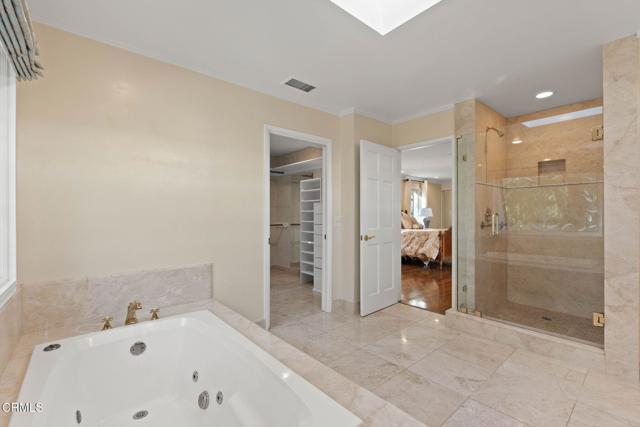 1010 Stoneridge Drive, Pasadena CA: https://media.crmls.org/mediaz/4fa2f712-1847-4f22-90e0-7caf928e280f.jpg