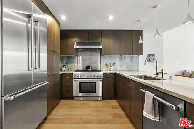 1705 Ocean Avenue, 311 photo 6