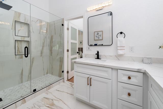 498 Via Royal, Walnut Creek CA: https://media.crmls.org/mediaz/4fa3f079-a1ae-4da2-97d6-7265e575ac8b.jpg