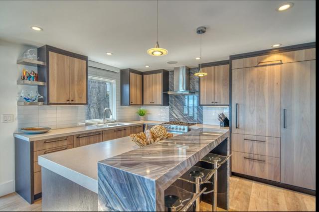 2601 E Cliff, Santa Cruz CA: https://media.crmls.org/mediaz/4fa47b73-28dd-4d4c-94a5-5cbdea41e7ea.jpg