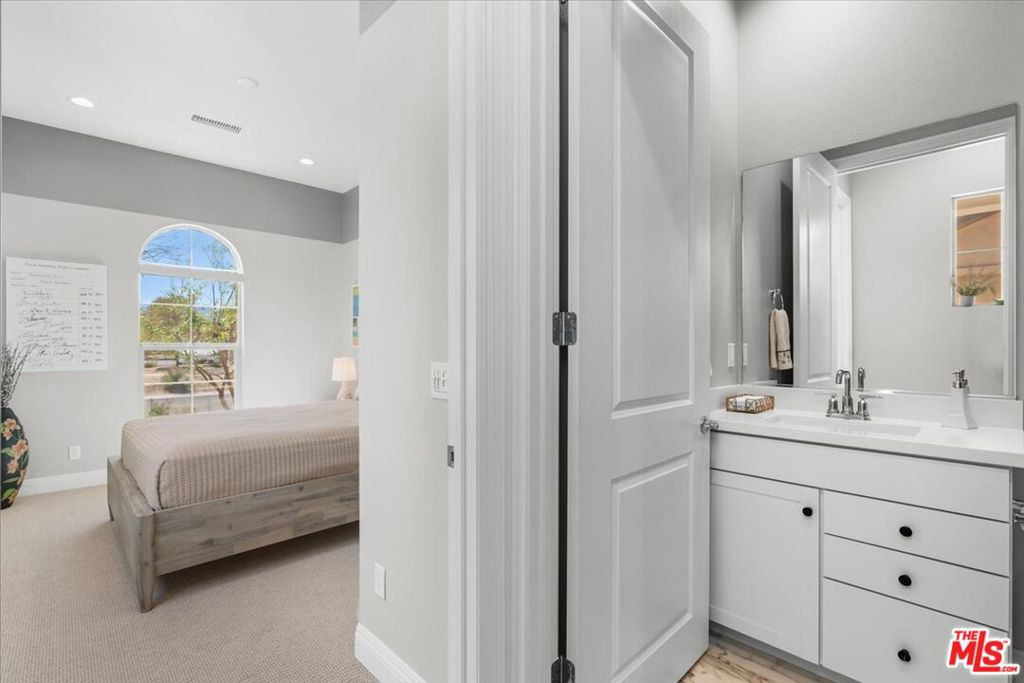 MLS #25608553 image #31