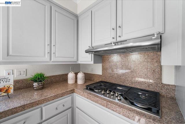 Image 22 of 60 For 368 Riesling Ct