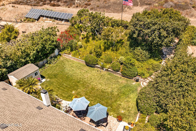 2063 Woodglen Street, Simi Valley CA: https://media.crmls.org/mediaz/4fa5c530-e6ab-455c-8875-ed85e14f5f33.jpg