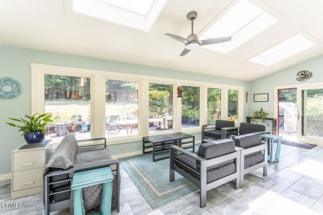 10941 Gurley Lane, Mendocino CA: https://media.crmls.org/mediaz/4fa6a6e2-51f7-447b-abba-05284d0f82b5.jpg