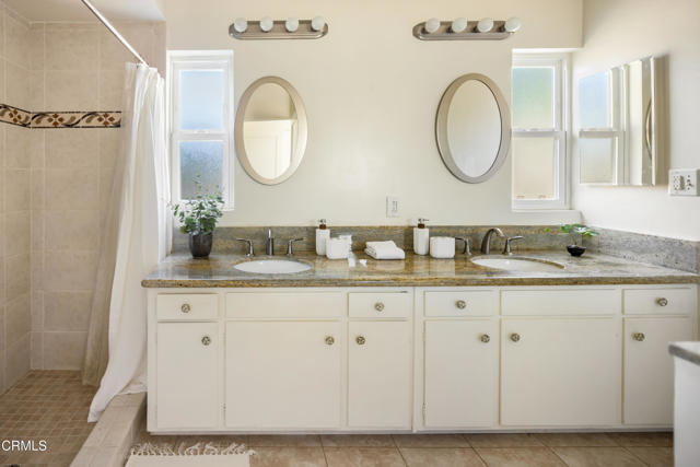 2755 E California Boulevard, Pasadena CA: https://media.crmls.org/mediaz/4fa7cacf-631e-4075-87a6-727aa19e8bd3.jpg