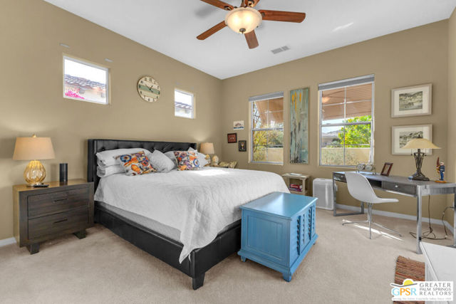 41728 Via Treviso, Palm Desert CA: https://media.crmls.org/mediaz/4fa835fb-d374-46c8-a008-7b637972e2ba.jpg