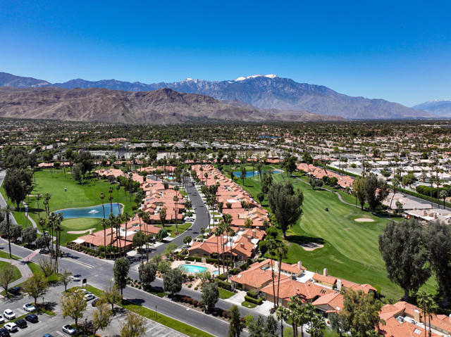 148 Las Lomas, Palm Desert, CA 92260
