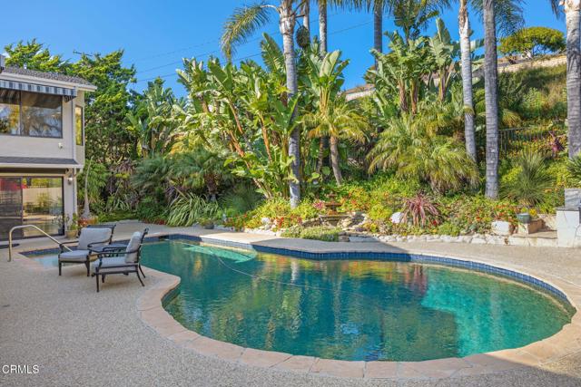 612 Via Arroyo, Ventura CA: https://media.crmls.org/mediaz/4fa927fb-70bb-4f6b-85d8-1712f38b1db1.jpg