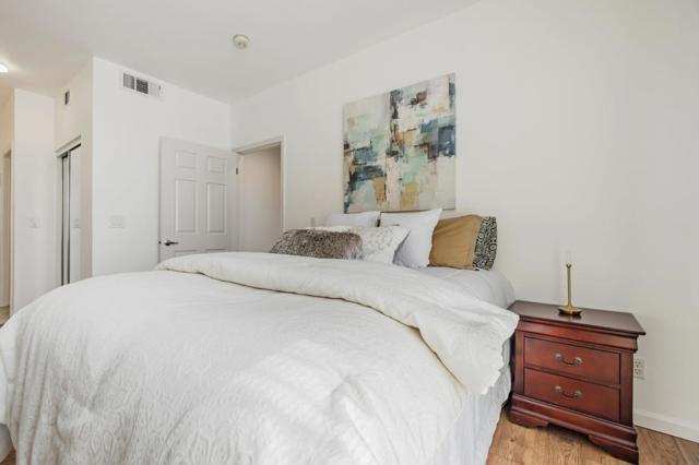 1400 El Camino Real, South San Francisco CA: https://media.crmls.org/mediaz/4faa0520-b26c-4624-8237-3fe707c3f715.jpg