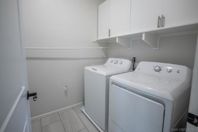 1257 Calle Datura, Chula Vista CA: https://media.crmls.org/mediaz/4faa16ad-9aa3-4261-ba21-702970f33046.jpg