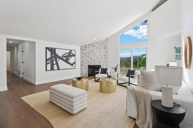 Detail Gallery Image 12 of 47 For 24485 Del Amo Road, Ramona,  CA 92065 - 3 Beds | 2/1 Baths