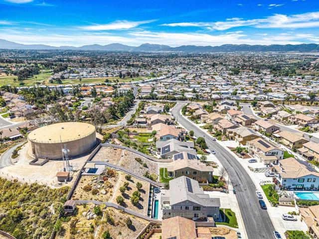 Detail Gallery Image 57 of 60 For 37744 Mockingbird Ave, Murrieta,  CA 92563 - 5 Beds | 4/1 Baths