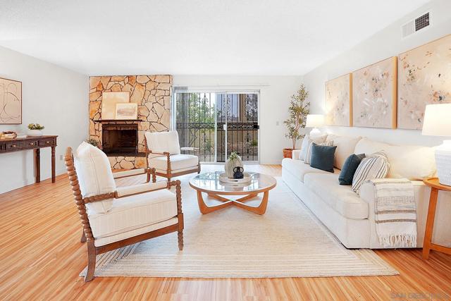 945 Nacion Avenue, Chula Vista CA: https://media.crmls.org/mediaz/4fac09e2-034f-44a6-8f43-e3decc4b2b1c.jpg