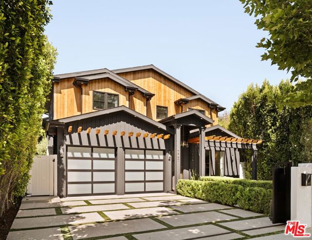 4447 Farmdale Avenue, Studio City CA: https://media.crmls.org/mediaz/4faf0b8f-584e-4627-999e-fbbd502bb2f3.jpg