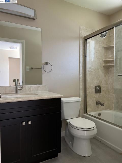36976 Mulberry St, Newark CA: https://media.crmls.org/mediaz/4faf7dc6-b302-43f6-b226-c3f8928f3dc8.jpg