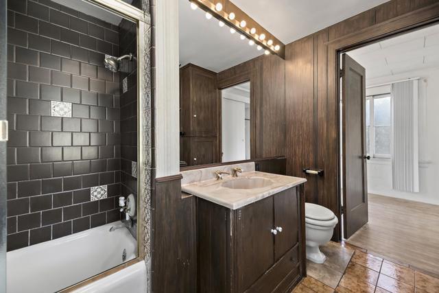 100 Wood Road, Los Gatos CA: https://media.crmls.org/mediaz/4fb1b8be-81eb-4491-b892-590c912ecce5.jpg