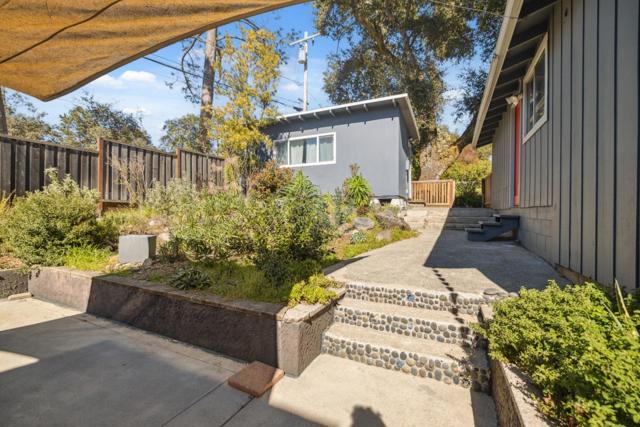 130 Pine Street, Ben Lomond CA: https://media.crmls.org/mediaz/4fb2934b-9b3e-4cdc-8ab3-f1ef3e1b00f3.jpg