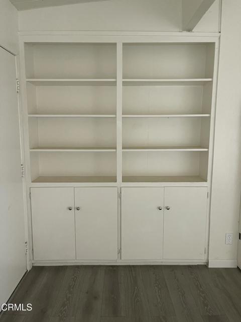 Detail Gallery Image 3 of 12 For 712 S G St #E,  Oxnard,  CA 93030 - 2 Beds | 1 Baths