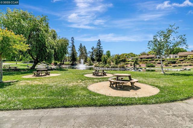 7638 Falkirk Drive, San Jose CA: https://media.crmls.org/mediaz/4fb2f50f-a335-4e99-a2ef-72aeae63ac96.jpg