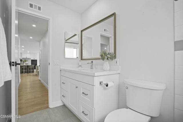 174 Wendy Drive, Thousand Oaks CA: https://media.crmls.org/mediaz/4fb36f54-dd79-4167-8e0b-7706b5d5bae6.jpg