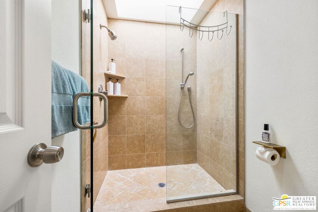 MLS #25598775PS image #25